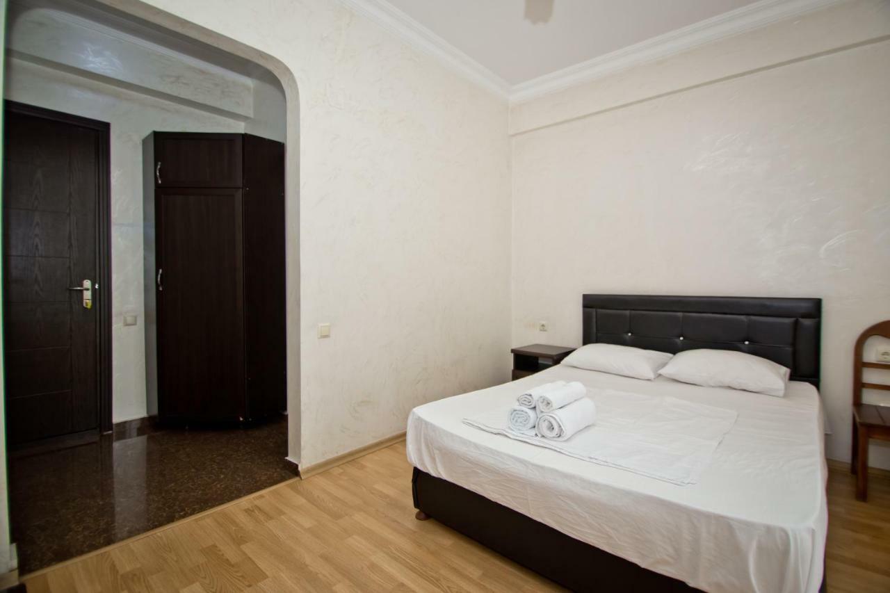 Hotel Vizit Batumi Zewnętrze zdjęcie