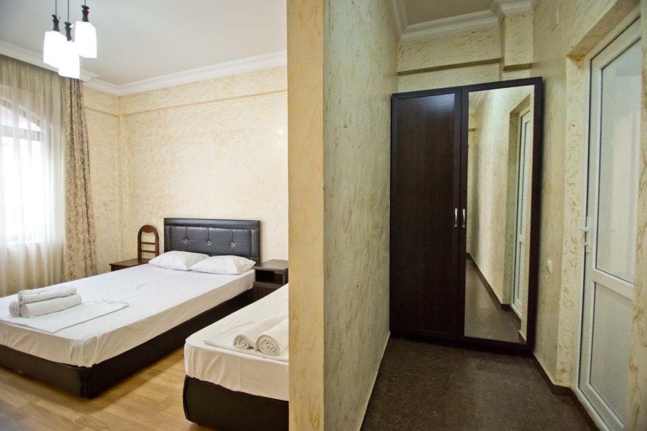 Hotel Vizit Batumi Zewnętrze zdjęcie