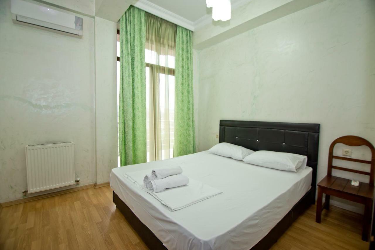 Hotel Vizit Batumi Zewnętrze zdjęcie