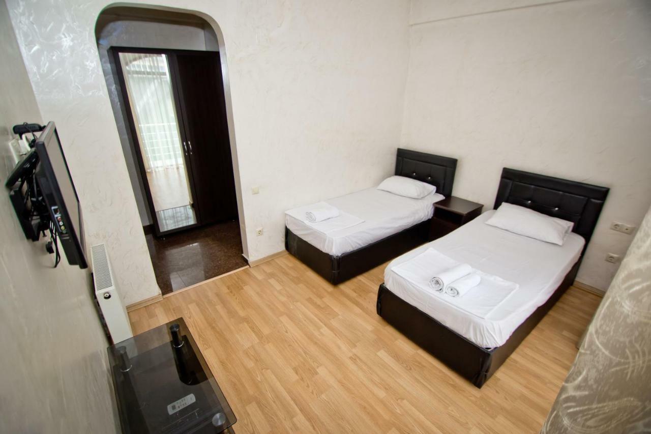 Hotel Vizit Batumi Zewnętrze zdjęcie