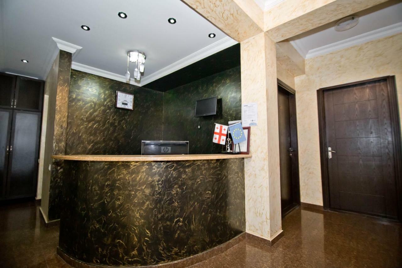 Hotel Vizit Batumi Zewnętrze zdjęcie