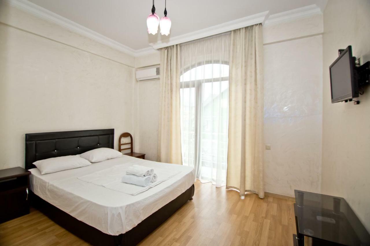 Hotel Vizit Batumi Zewnętrze zdjęcie